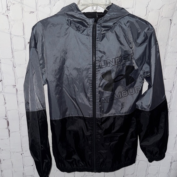 Youth Under Armour Two-Tone Windbreaker - Picture 9 of 9